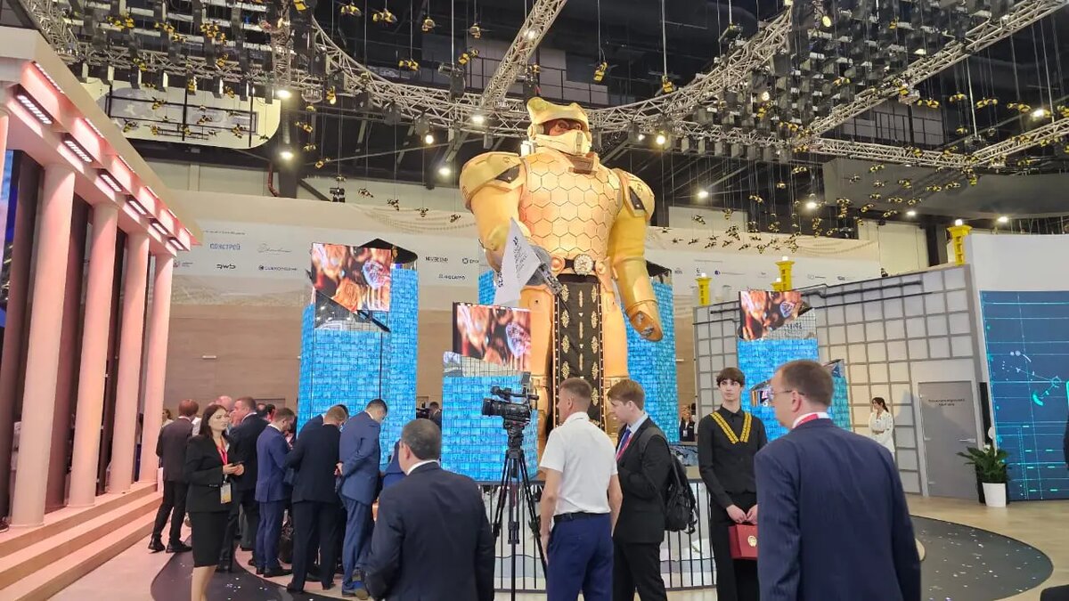     © "Интерфакс"