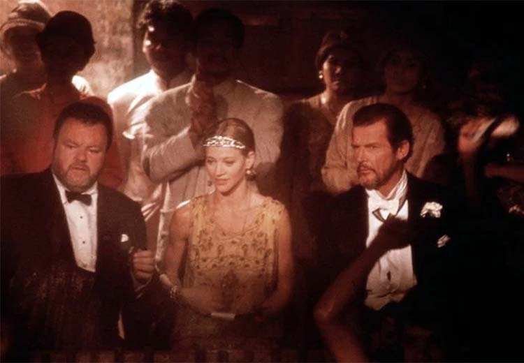 аферисты Доббс и Гарри Смит и журналистка Кэрри Ньютон 