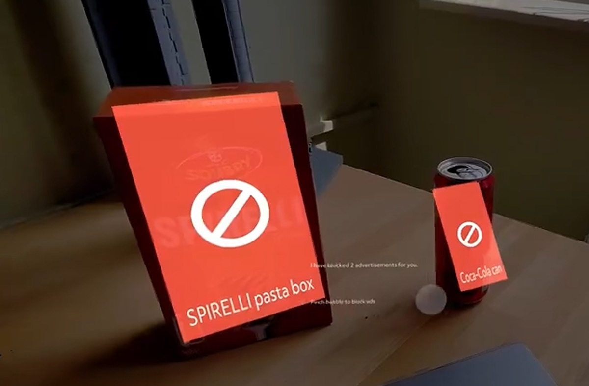    Программист создал блокировщик рекламы в реальной жизни для AR-очков