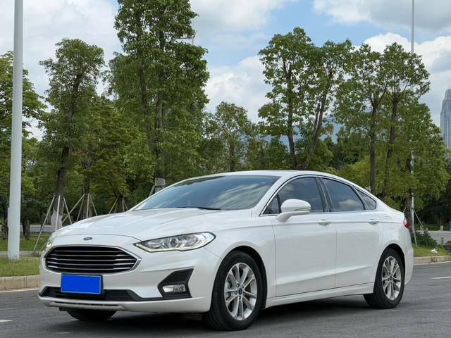 (Это вам не Хавал) 5 авто до 2х млн рублей из Китая.