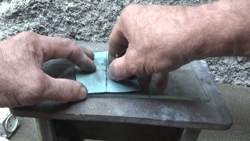 Правильное движение -поступательное ,туда,сюда .