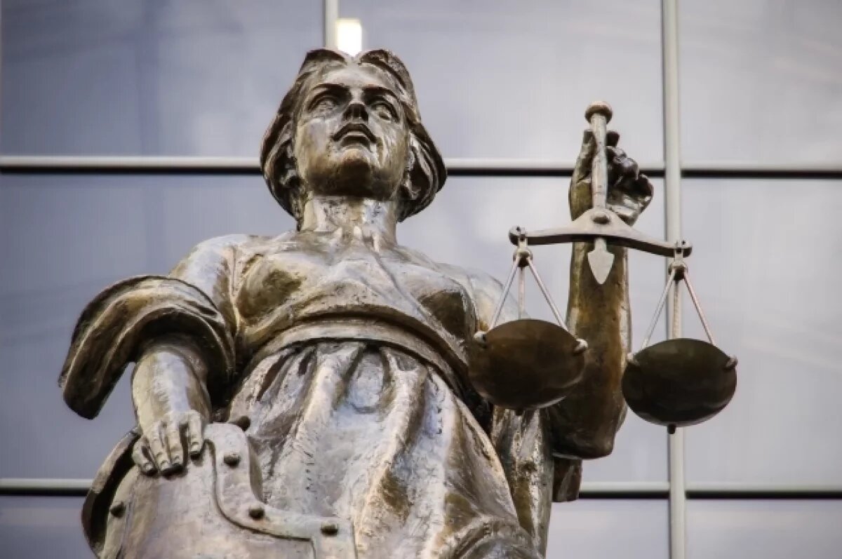    Суд вынес приговор новосибирцу за жестокое обращение с супругой и пасынком
