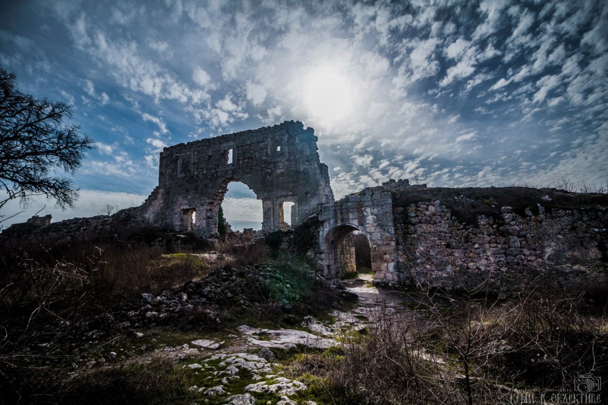 Мангуп. Фото: Андрей Новицкий 