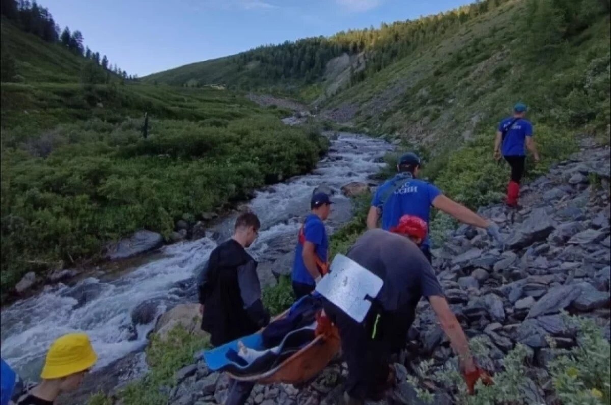    На Алтае вертолетом эвакуировали туристку с травмой
