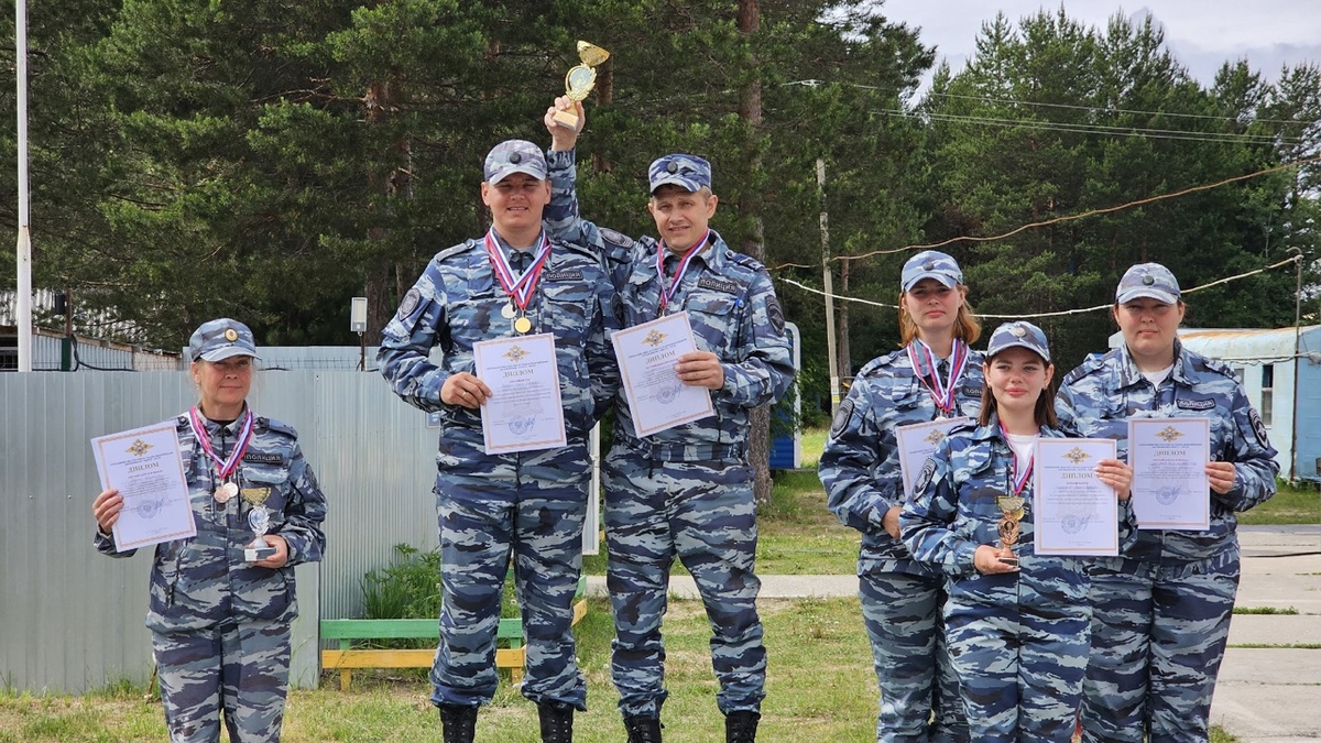    В Сургуте прошли окружные соревнования кинологов