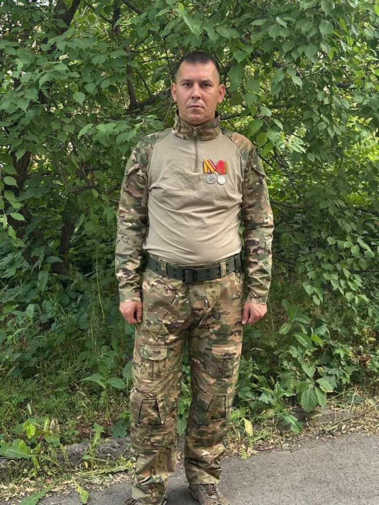    Бойца батальона «Югра» Леонида Гурышкина нашла его боевая медаль