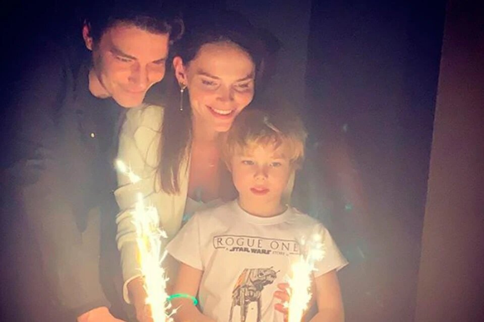 Боярская и Матвеев с сыном