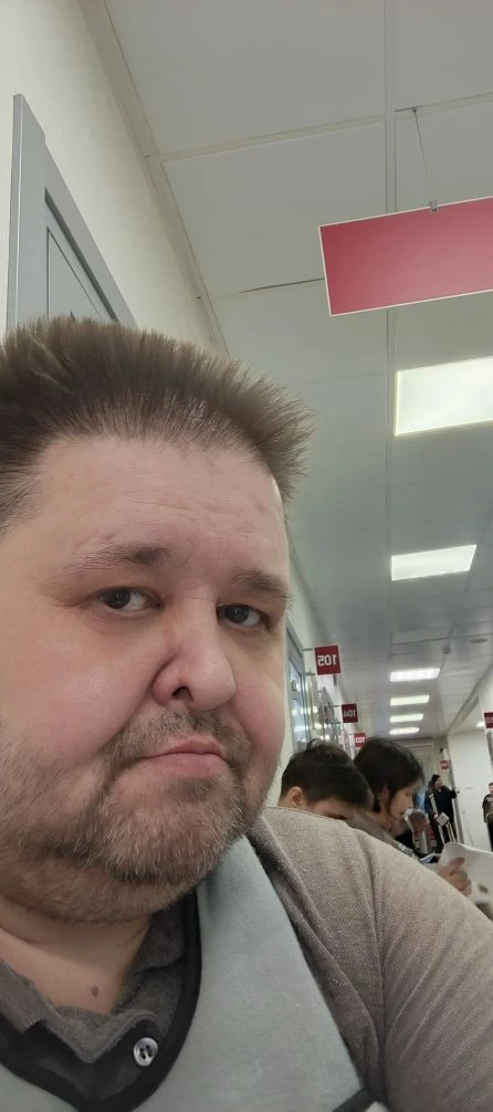 А эт я перевязку жду сидю.