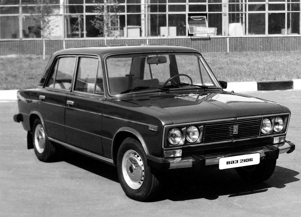 Автомобиль ВАЗ-2106