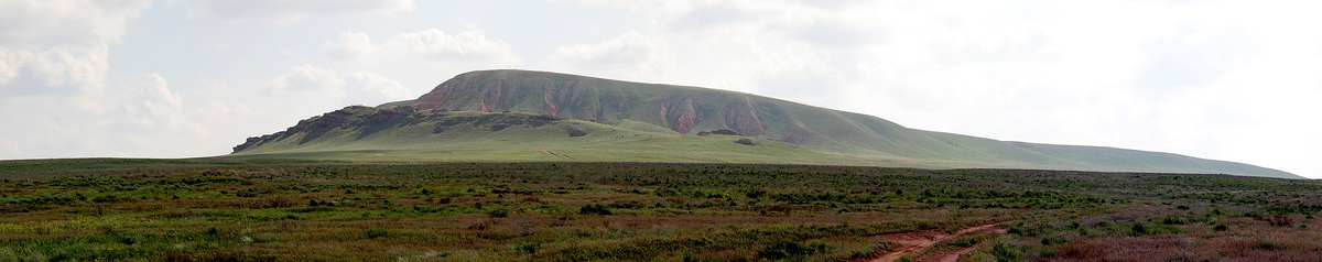 Большое Богдо. Фото с сайта https://ru.wikipedia.org/wiki/Большое_Богдо