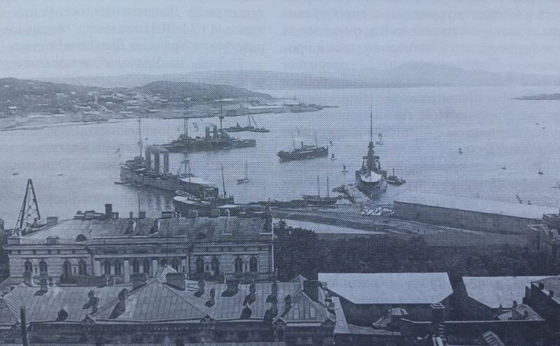 Иностранные корабли в бухте Золотой Рог, Владивосток, 1918 год.