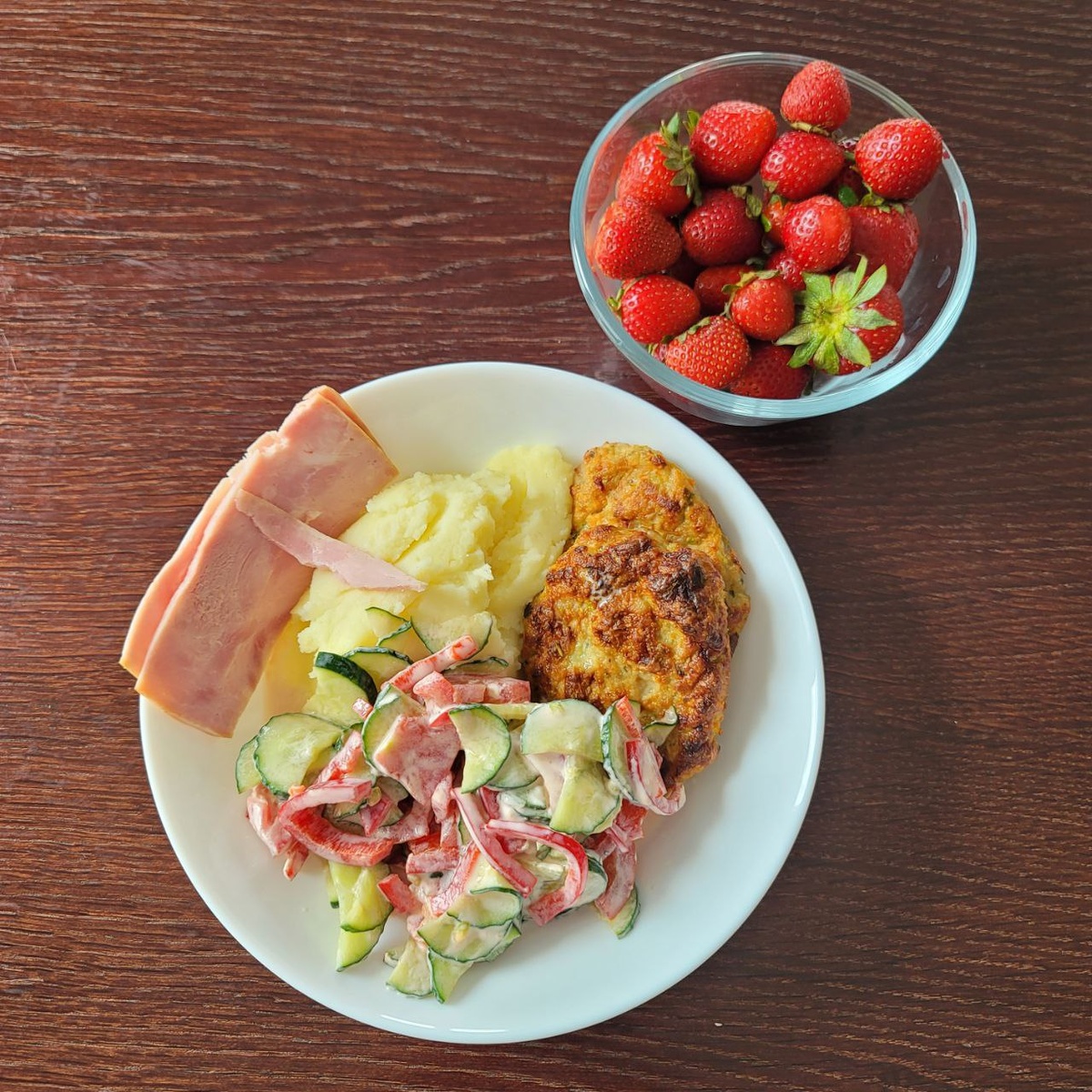 Новинка - куриные котлетки, запеченные в духовке.