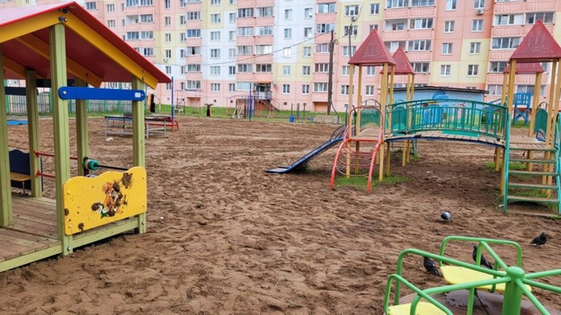    В Кирове открыли новую детскую спортплощадку