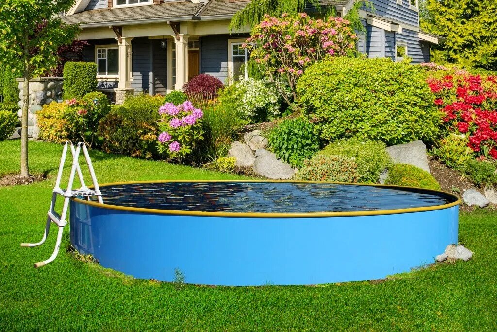 Топ-5 вариантов дачных бассейнов в 2025 году