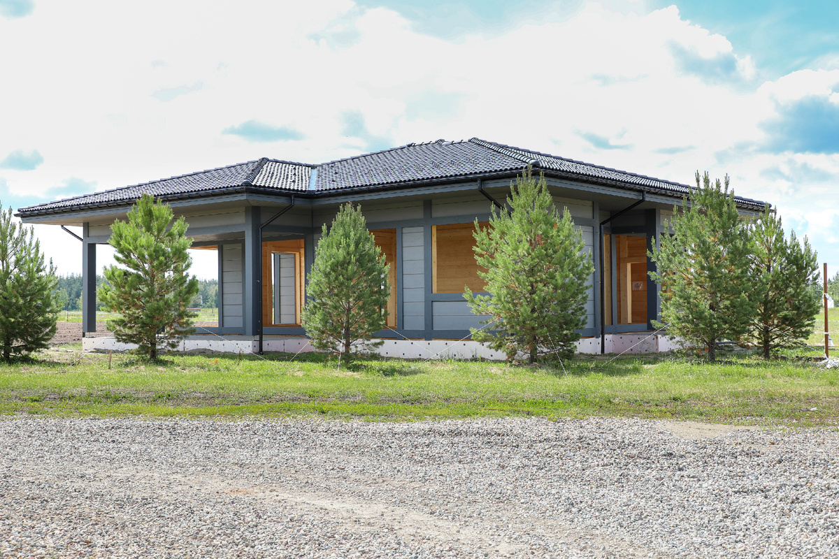 Все дома в нашем посёлке строятся в единой архитектурной концепции: стиле Прерий (или стиле Райта)