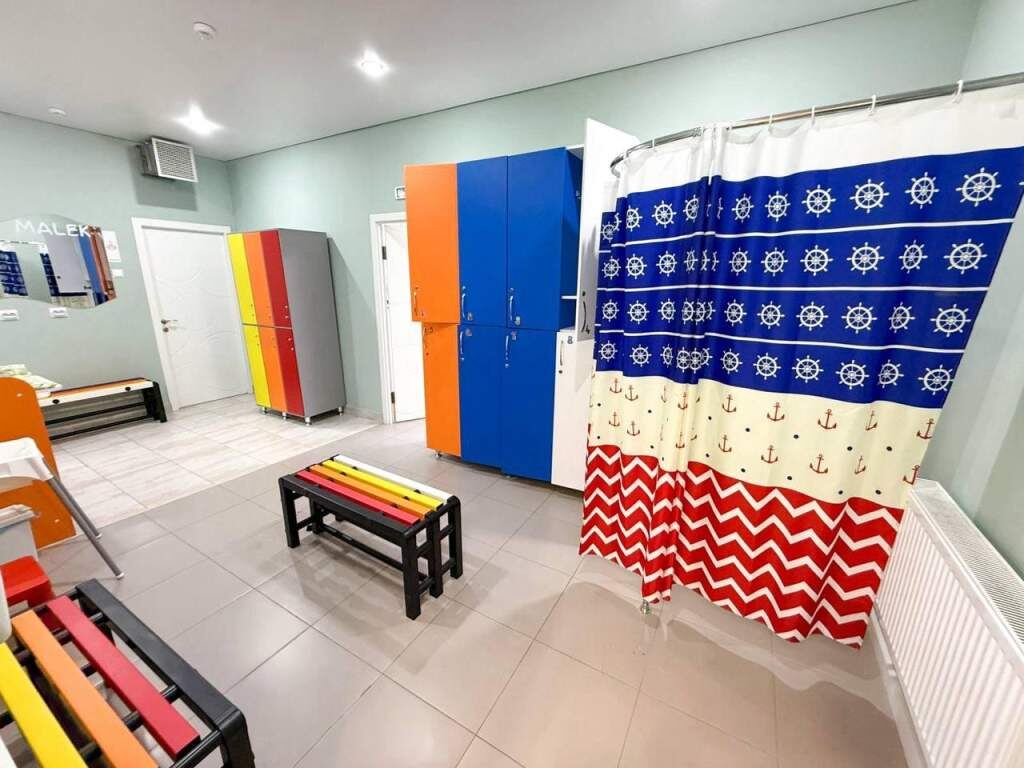 Листайте вправо, чтобы увидеть больше изображений