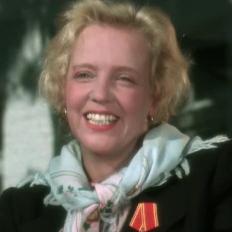     «Мосфильм. Золотая коллекция» отметит день рождения Марины Ладыниной «Трактористами» и «Кубанскими казаками»