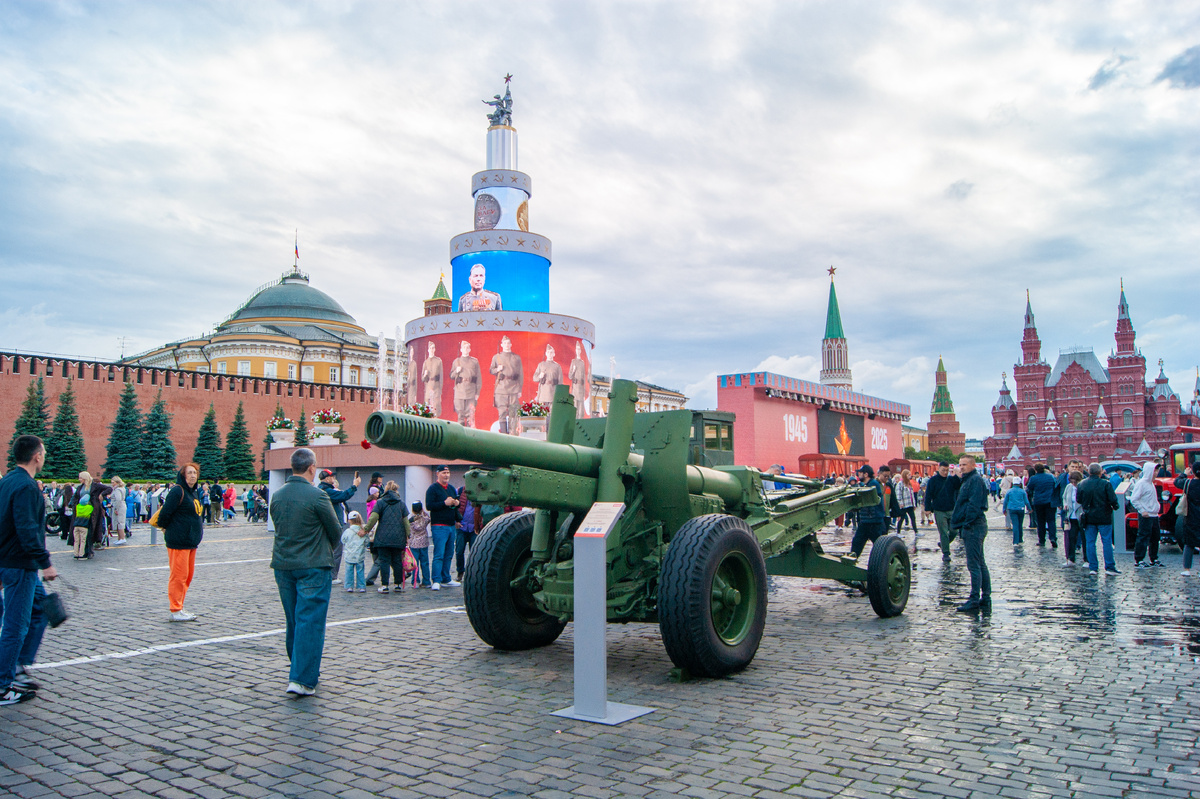 Иммерсивный музей под открытым небом на Красной площади.
