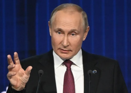    Путин обвинил ЕС в страшилках о нападении России. Дугин допустил начало репрессий против русских