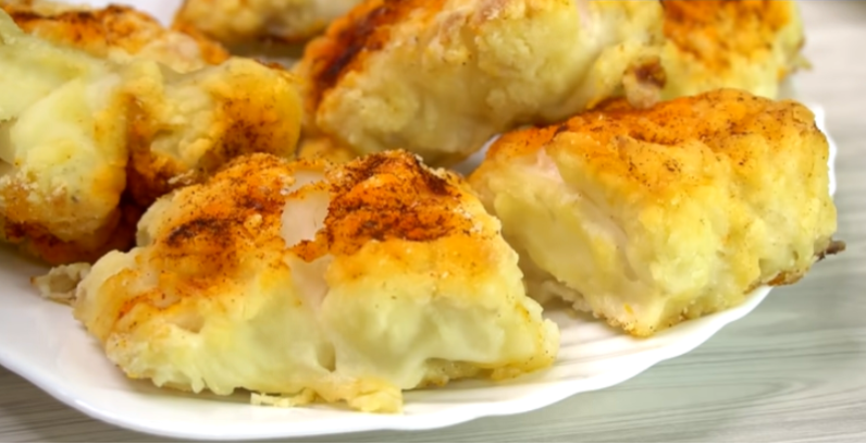 Когда лень стоять у плиты готовлю рыбу в духовке, по вкусу и виду как жареная на сковороде, готовь хоть минтай, хоть горбушу, хоть щуку