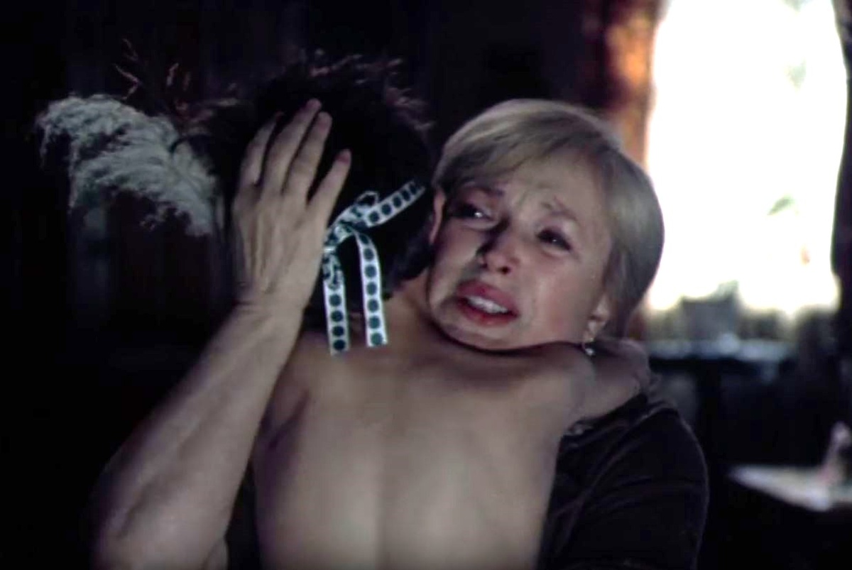 Кадр из телефильма "Тетя Маруся" (1985)