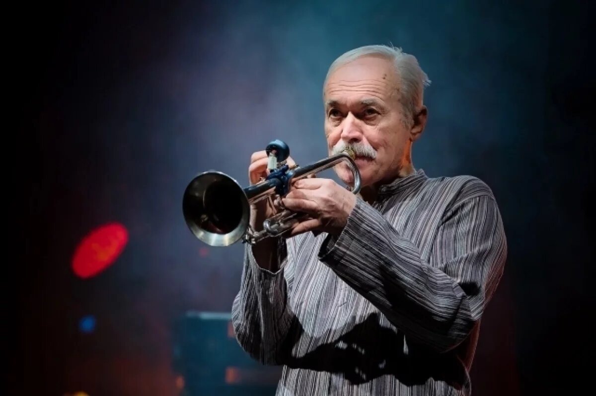    Гаркуша: причиной смерти трубача Парфенова из «АукцЫона» стала онкология