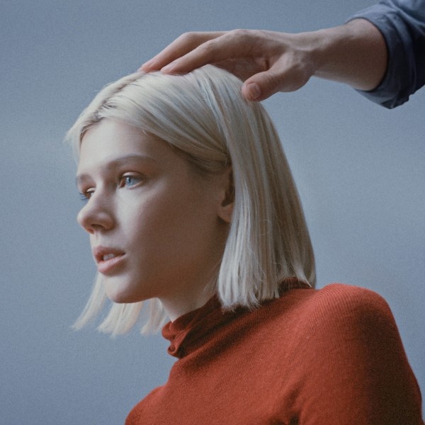     Рецензия на сериал «Фейк»: Нельзя кормить троллей