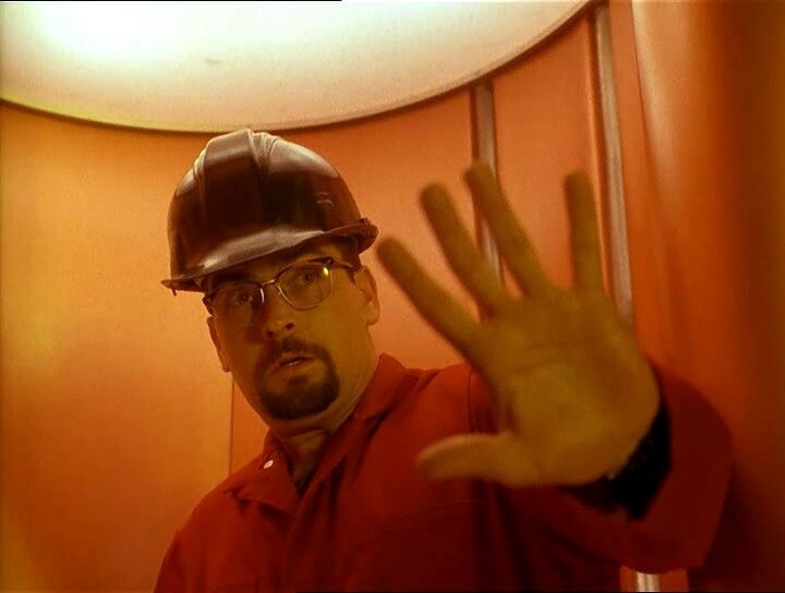 Кадр из фильма «Прибытие» (1996)