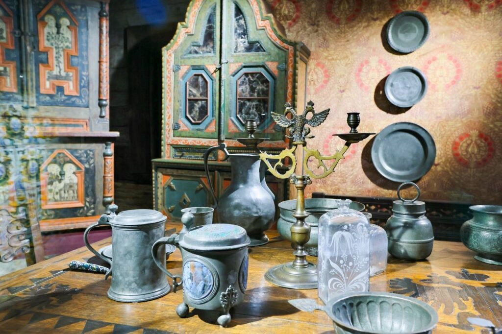 Интерьер Домика Петра I в Коломенском © ГМЗ «Коломенское»