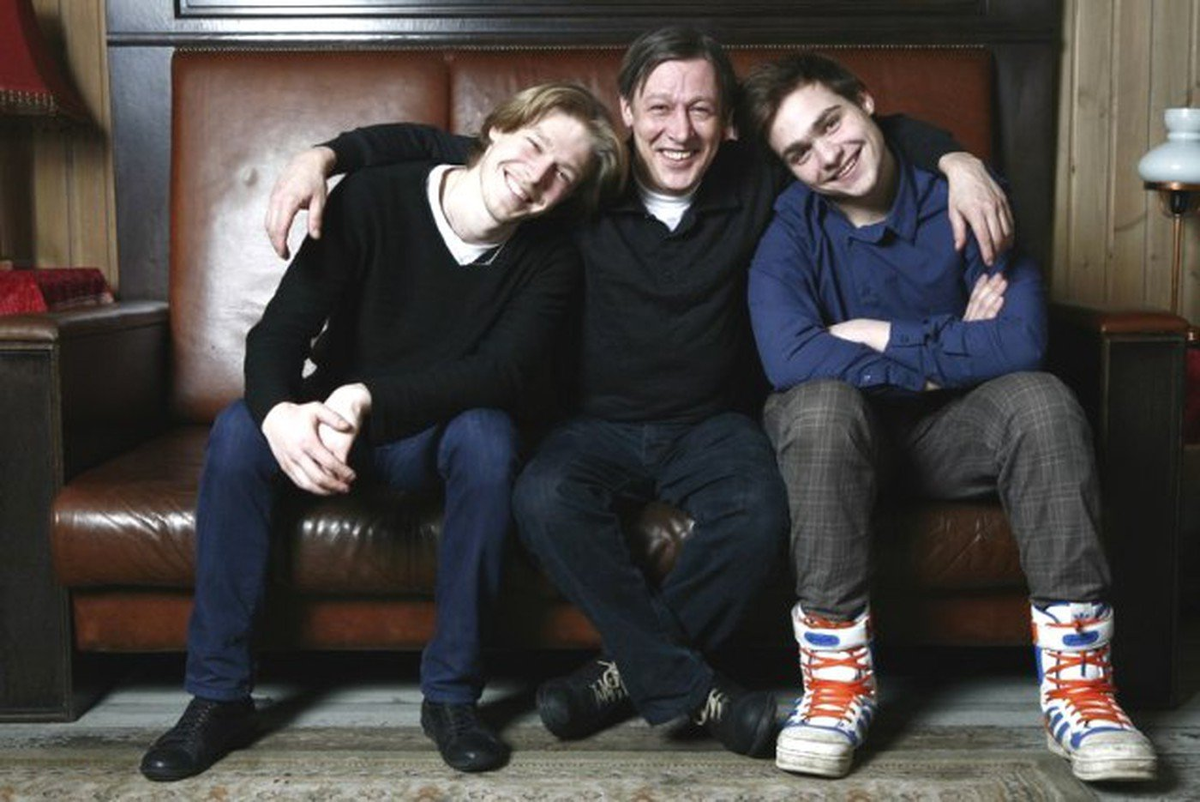 Никита, Николай и Михаил Ефремовы