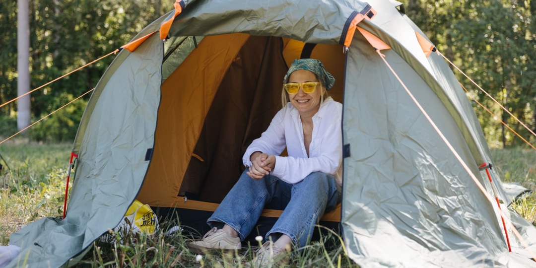 Турслёт фестиваля: палатки, сосны, звёздное небо