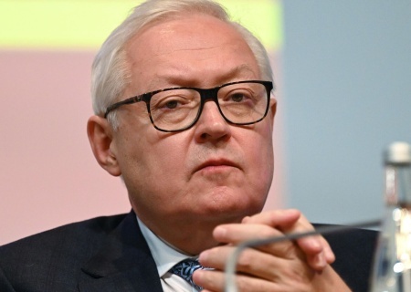    Рябков назвал раскрытие деталей сотрудничества с Ираном безответственным