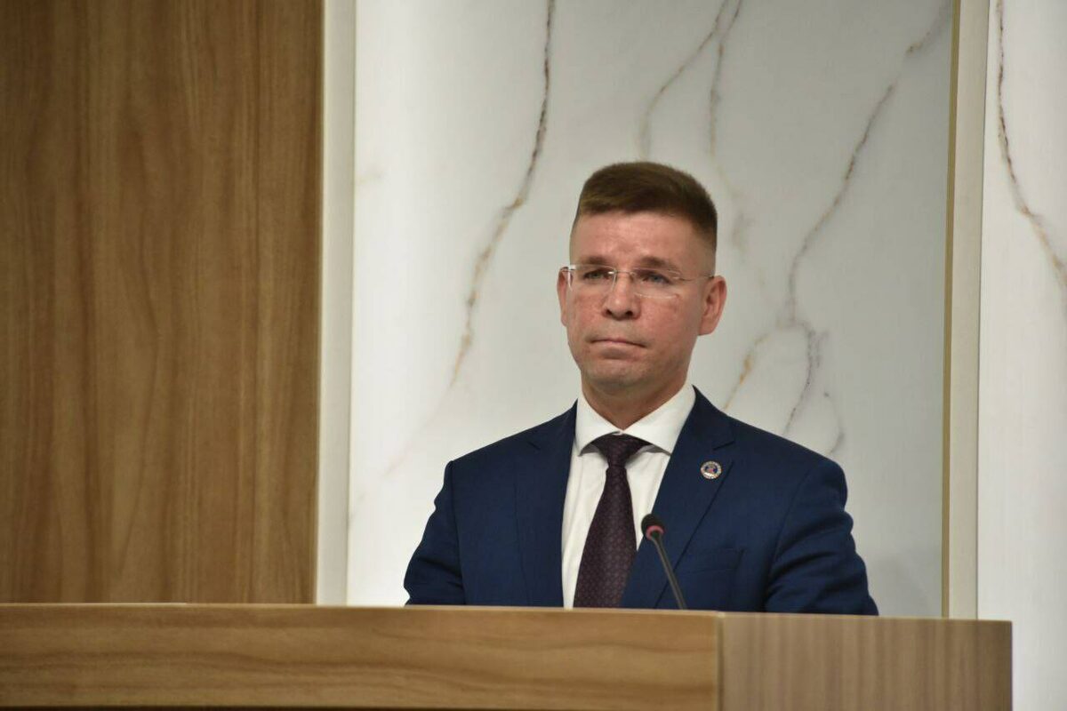 Глава Комсомольского района Набережных Челнов Ленар АхметзяновФото: Управление информационной политики и по связям с общественностью Набережных Челнов