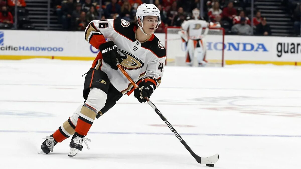 https://www.nhl.com/news/anaheim-ducks-trevor-zegras-to-compete-in-breakaway-challenge-330059056