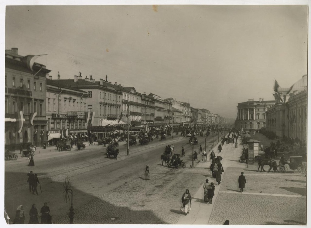 Источник: https://russiainphoto.ru/exhibitions/1796/