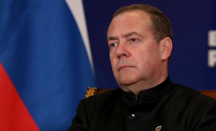    заместитель председателя Совета безопасности России Дмитрий Медведев - источник фото: сайт партии «Единая Россия»