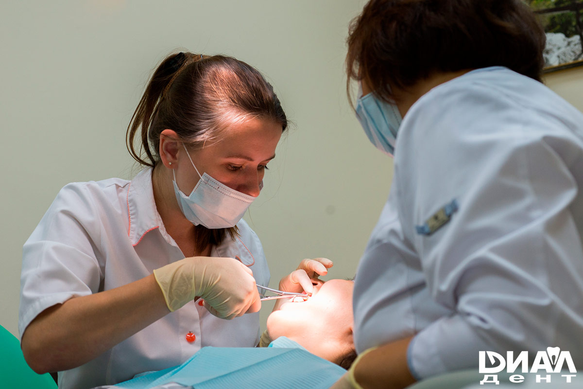 ортодонт М.Н. Остроухова