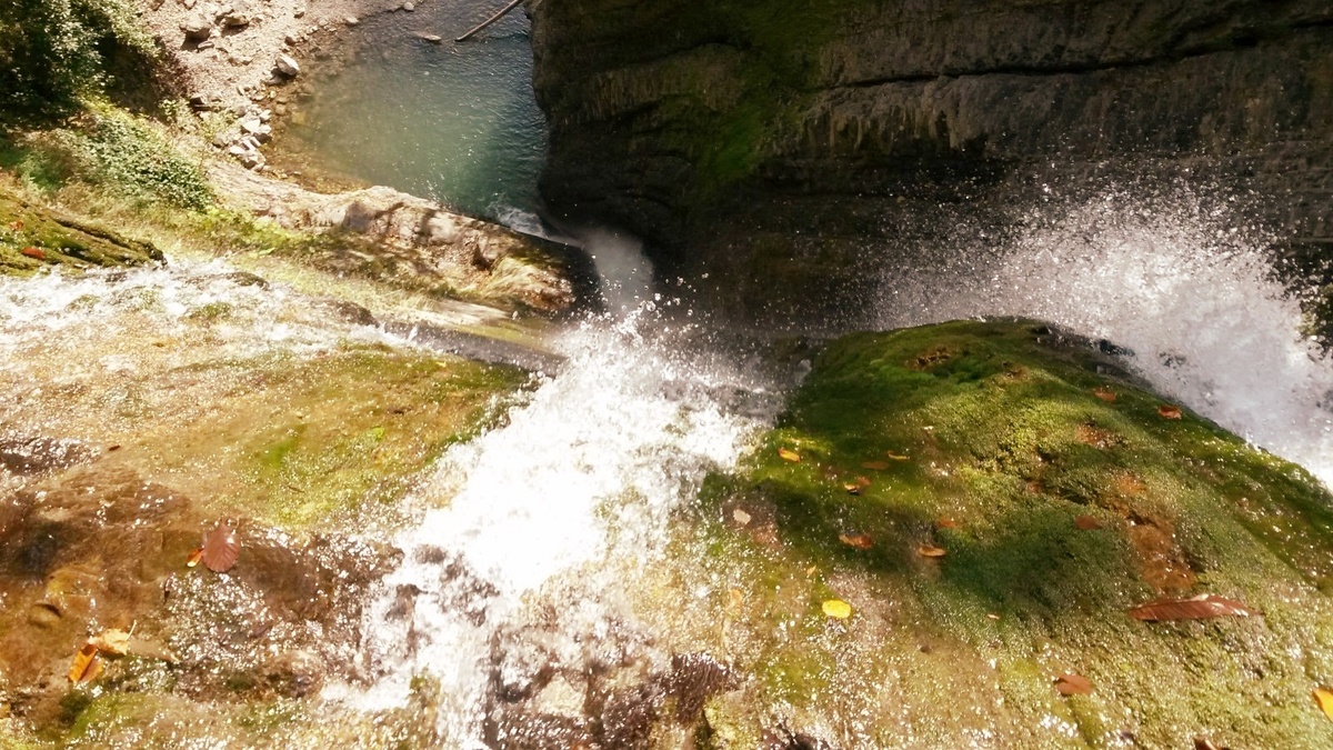 Водопад Жемчужный