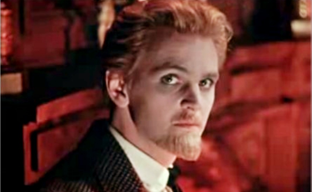 Из интернета. Молодой Юрий Яковлев в фильме "Идиот". Даже это фото сразу впечатляет!