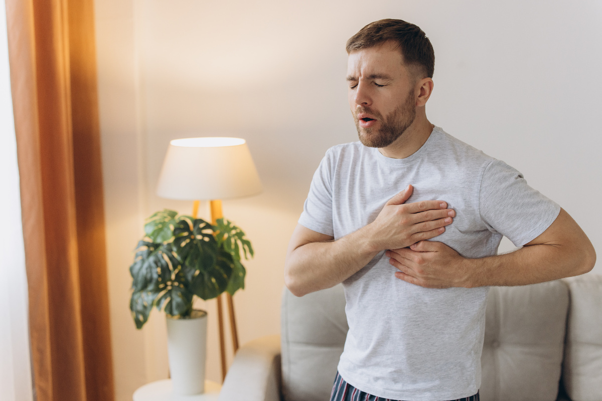 Признаки отравления атропином. (Источник изображения freepik.com)