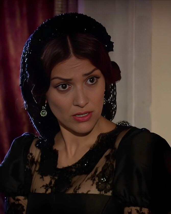 Моника приехала к Амадео Корнаро