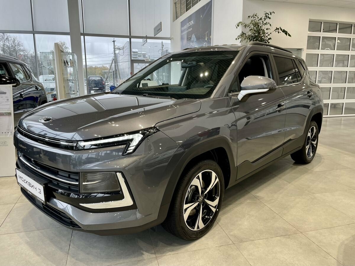 Фото заимствовано - https://auto.ru/cars/new/group/moscvich/3/23739033/23791065/1123497474-84dcb3ce/