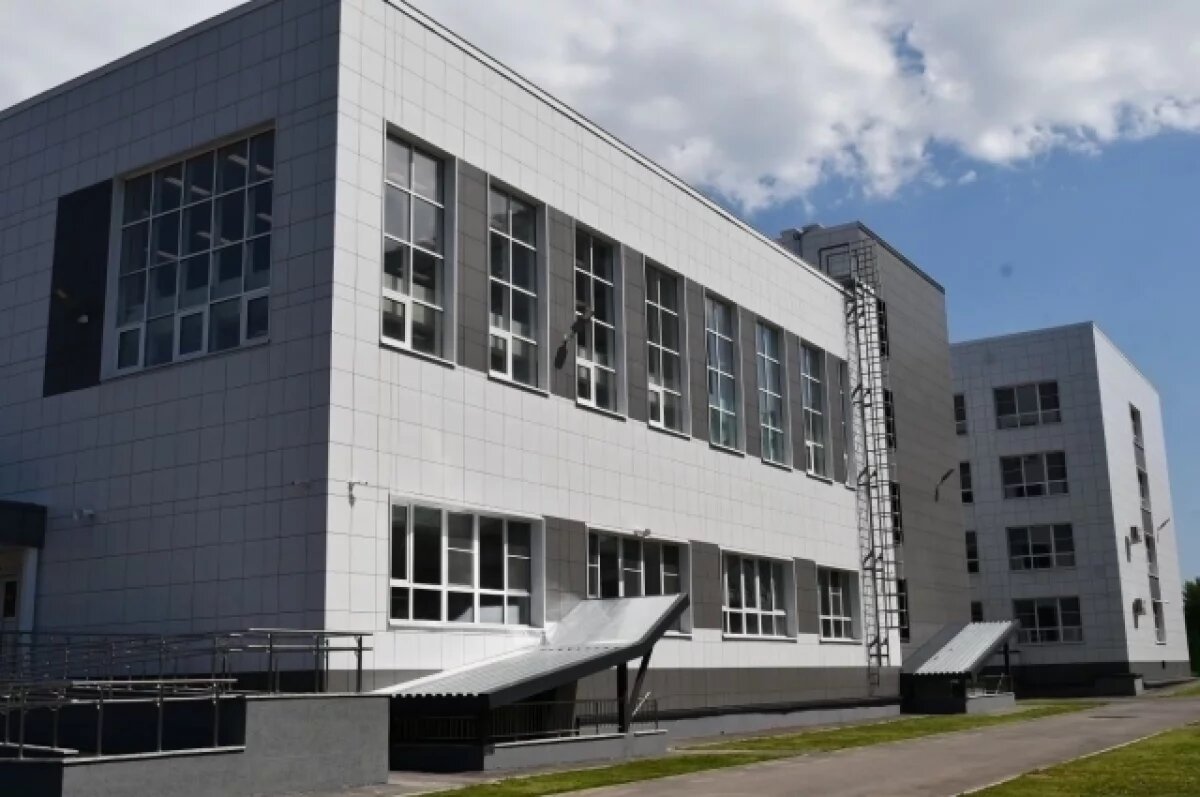    1 сентября в Новокузнецке откроется новая самая большая школа на 1 225 мест