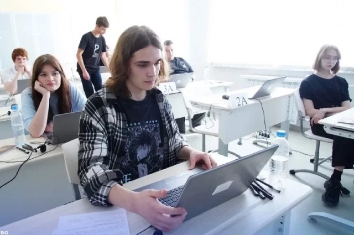    В Кузбассе в десять раз увеличилось количество стобалльников по информатике