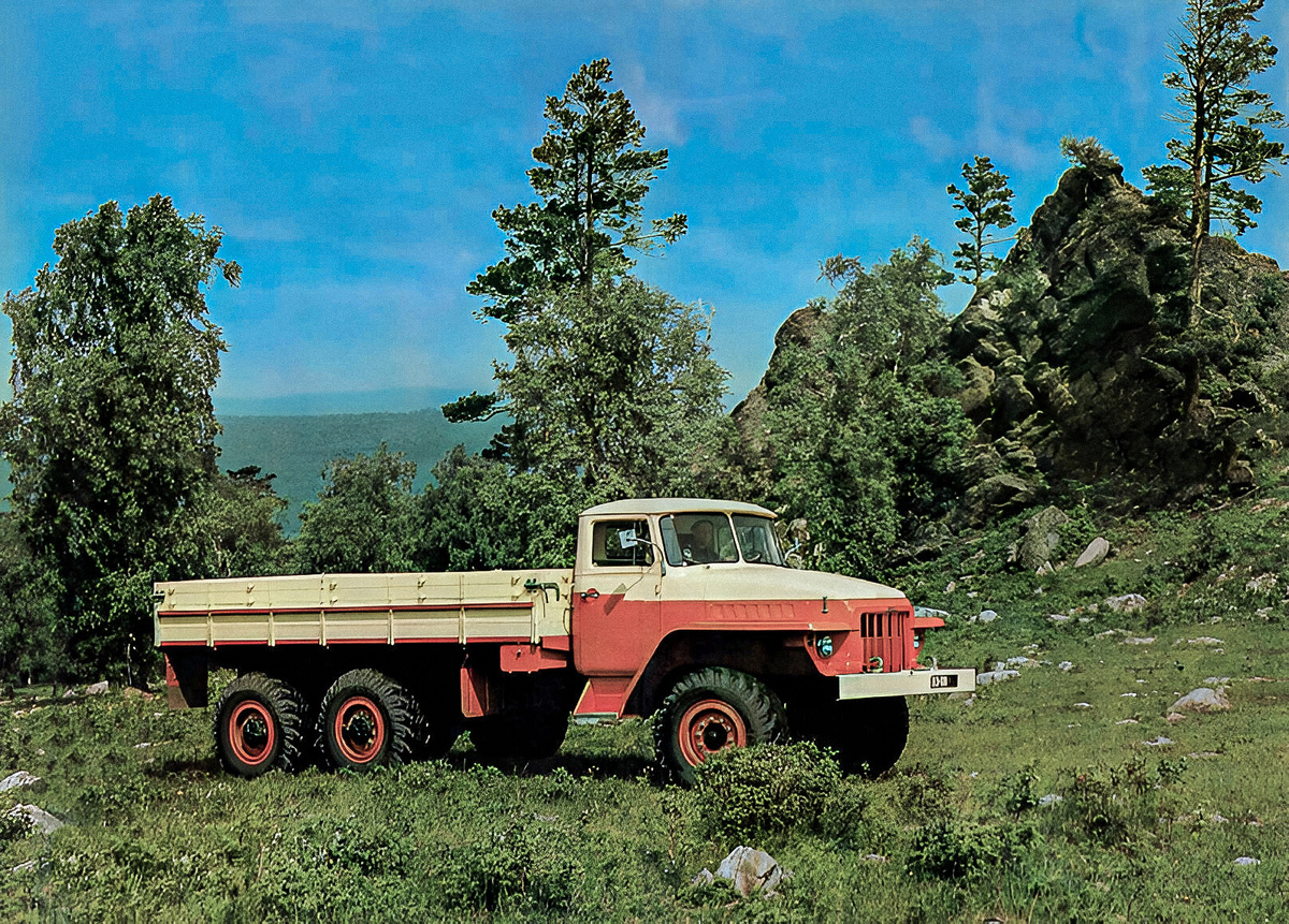 Урал-377М на односкатных широкопрофильных шинах