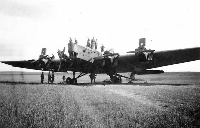 Бомбардировщик ТБ-3./ Фото: dzen.ru