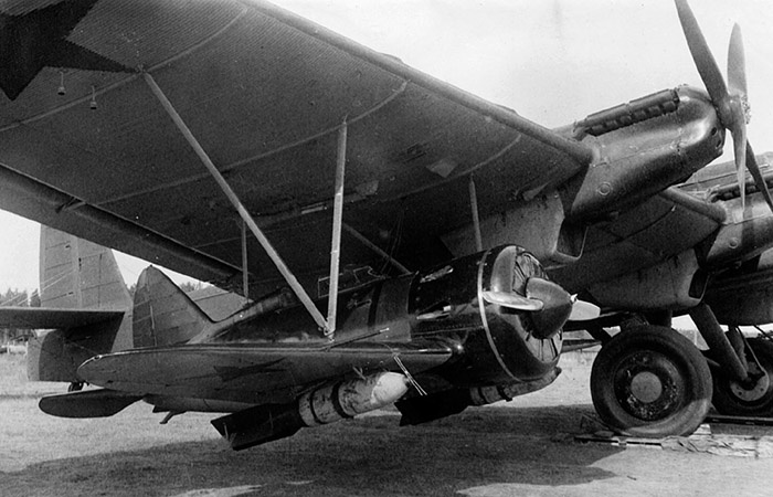 Бомбардировщик-самолётоноситель./ Фото: katalog-rek.ru