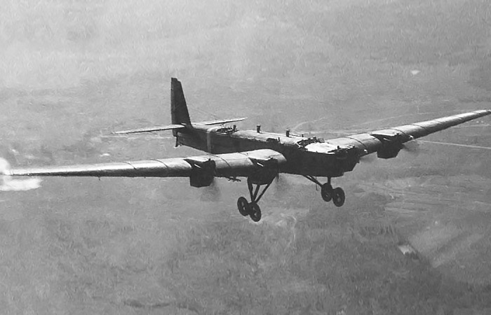 Бомбардировщик ТБ-3./ Фото: sdelanounas.ru