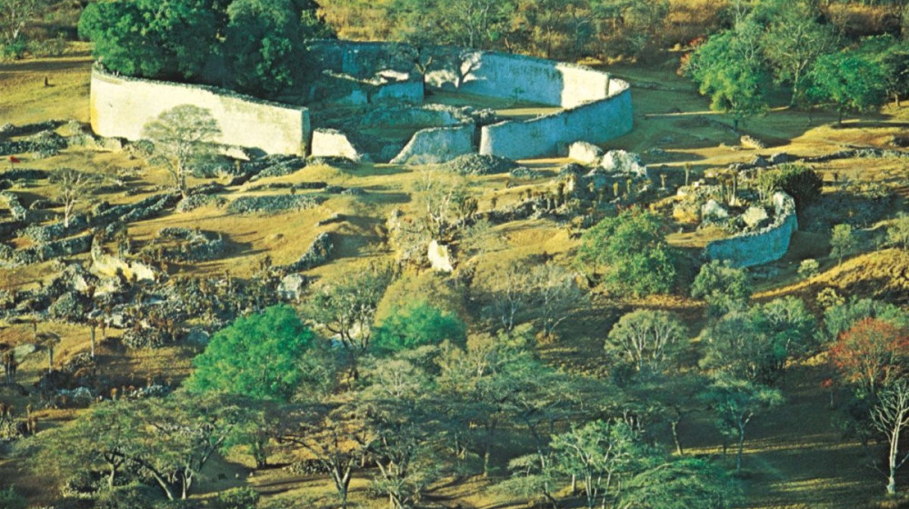    Тайна великих руин Зимбабве кто построил этот затерянный город