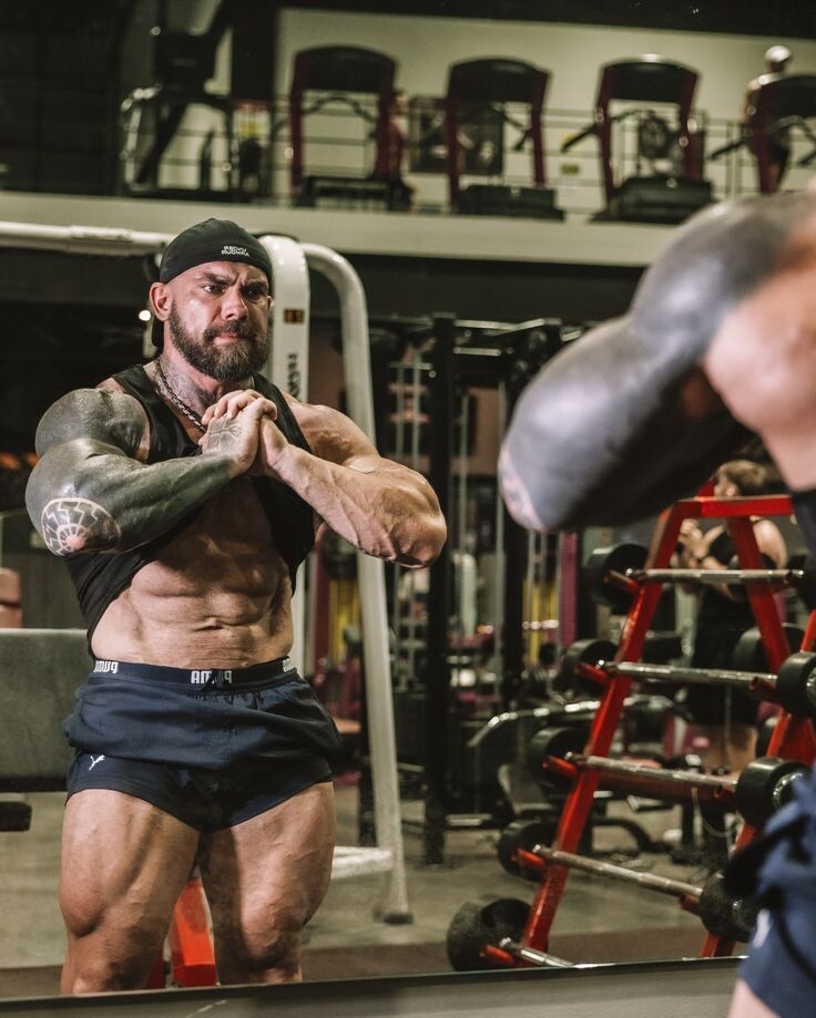 Какие орешки – ваши союзники в наборе мышечной массы? Экспертный гид с цифрами и примерами